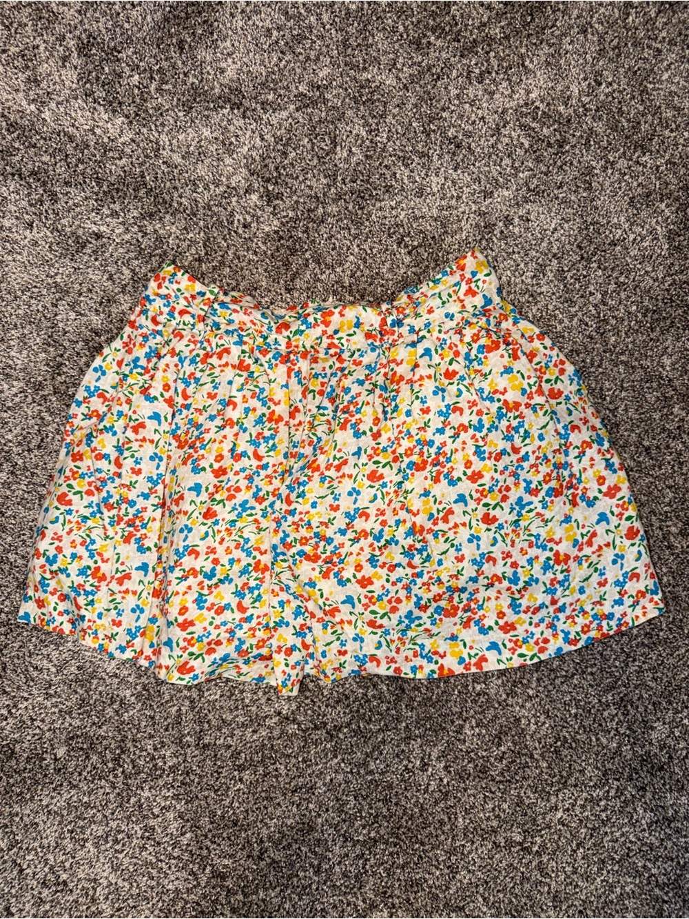 Twenty one White Floral Circle Skater Mini Skirt with Red, Blue & Yellow Print